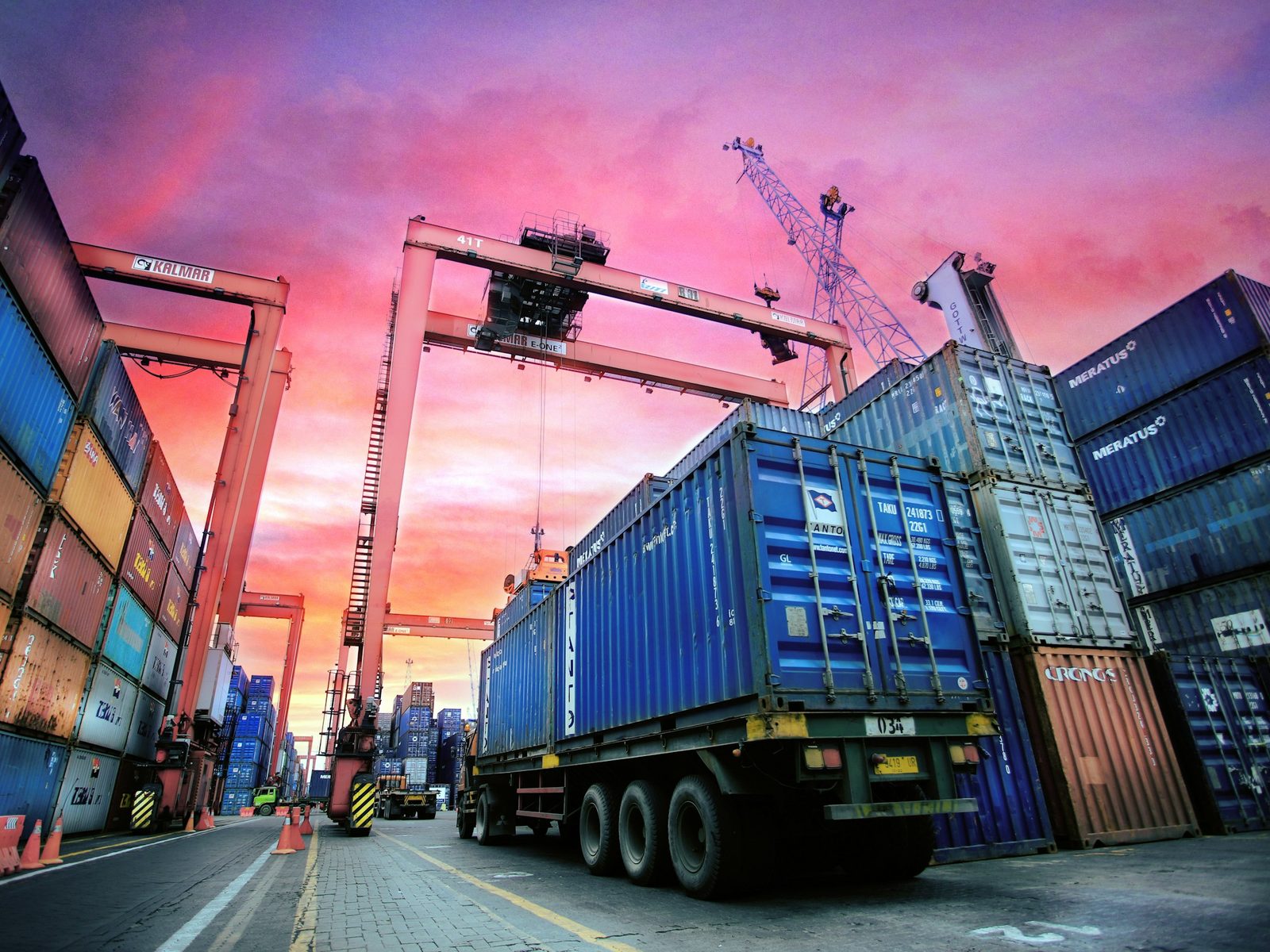Logistics & Freight